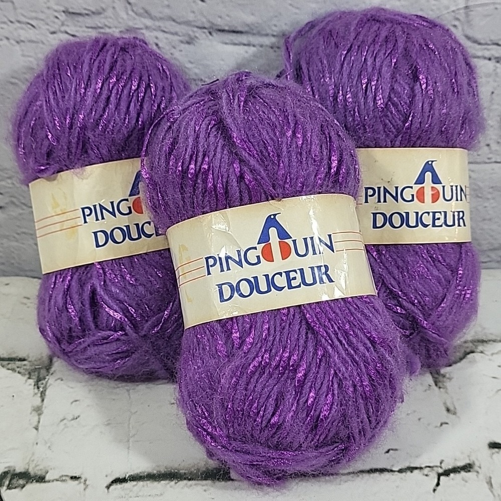 Vintage Penguin Douceur Yarn Purple Wispy Shimmer Lot Of 3‎ Skiens Brazil NOS